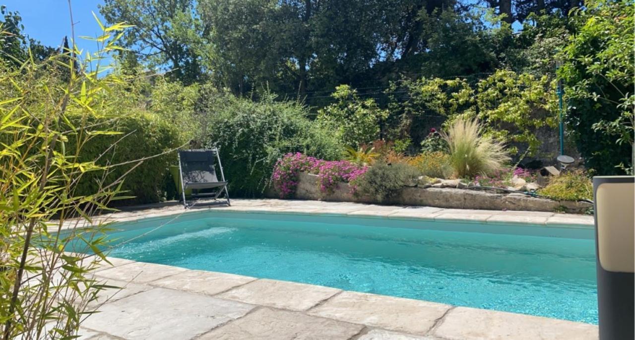 La Suite De Charme Du Mas De La Fontaine De Jonquier Avec Spa Privatif Séguret Exterior foto