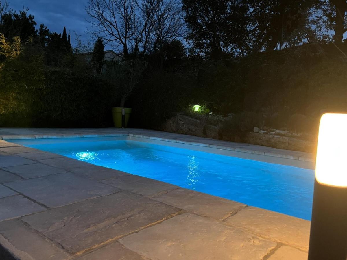 La Suite De Charme Du Mas De La Fontaine De Jonquier Avec Spa Privatif Séguret Exterior foto